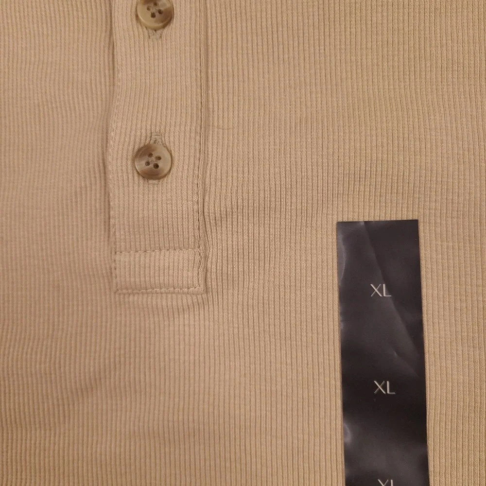 Banana Republic Henley Shirt Mens XL Brown Tan Khaki Ribbed Short Sleeve NWT